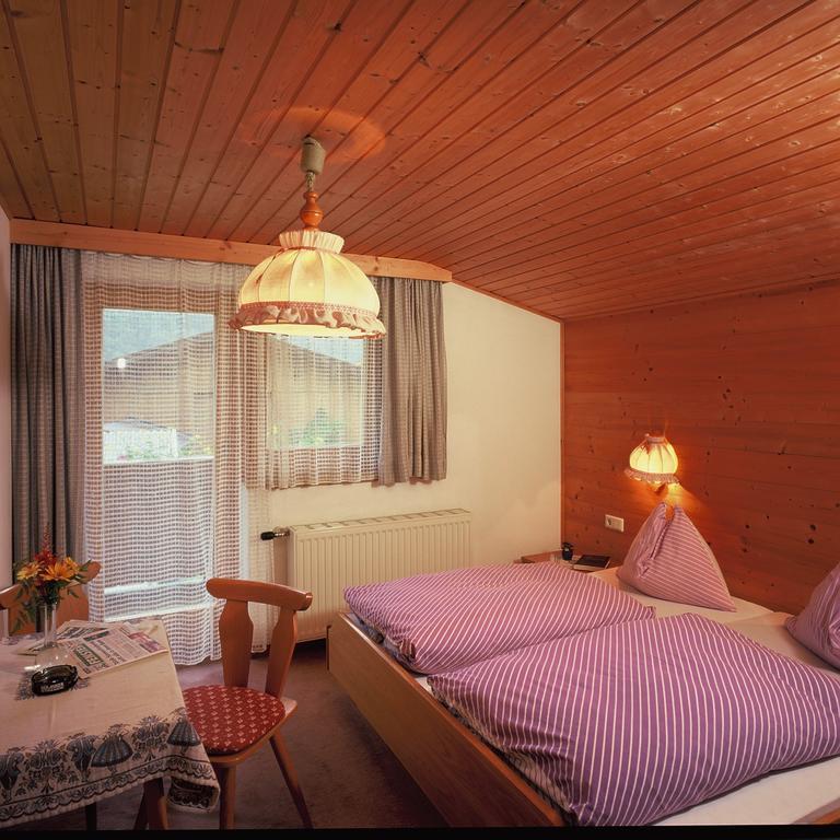 Ski & Bike Pension Maria Saalbach-Hinterglemm Rum bild